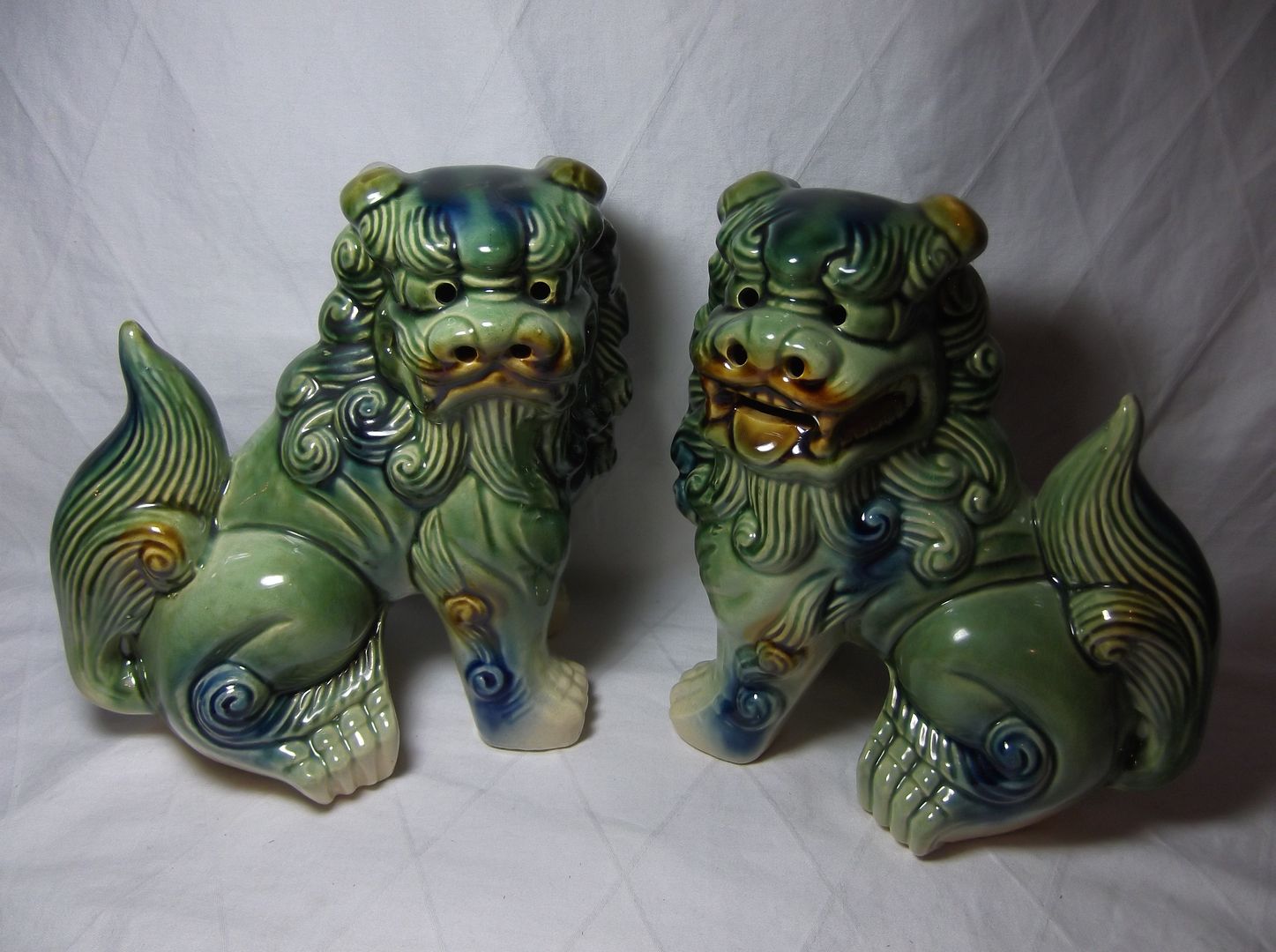 Vtg Pair CHINESE FOO DOG STATUES Pottery ceramic glazed asian guardian