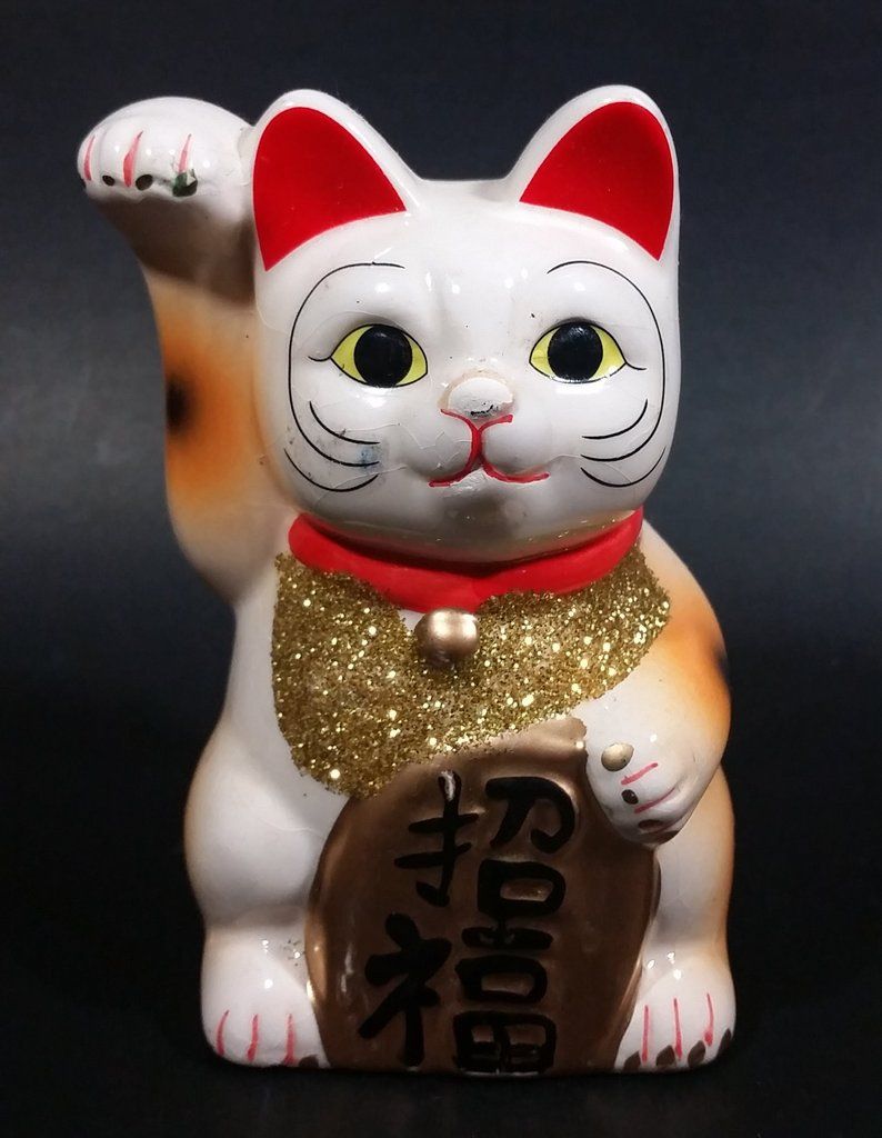 Vintage Chinese Good Luck Cat Kitty Waving Ceramic Figurine White with