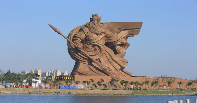 China Unveils Incredible Statue of Deified General, Guan Yu » TwistedSifter