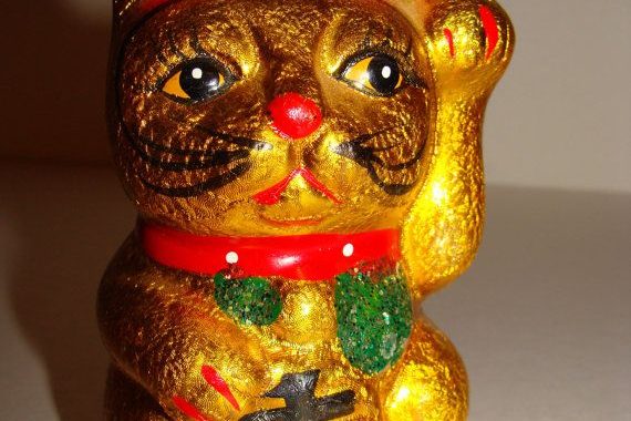 chinese lucky cat statue Lucky cat statue solar good golden energy fengshui import 2343