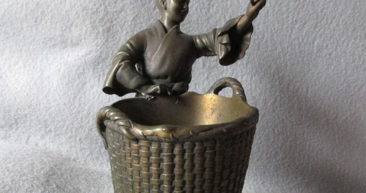 antique asian bronze statues Geisha porcelain statue asian sculpture figurine antique japan jade