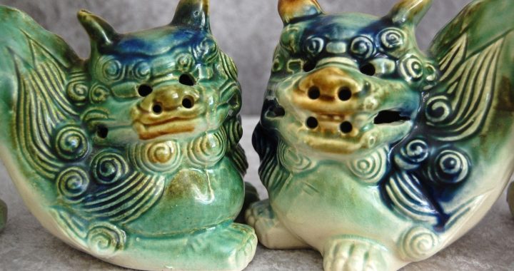 foo dogs ceramic Pair chinese ceramic palace foo dogs c1950 : item # 7372 for sale