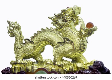 gold chinese dragon statue 3d model gold chinese dragon statue