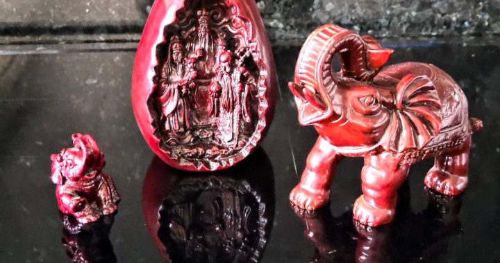 red resin chinese figurines Set 4vintage chinese red resin feng shui figurinesram